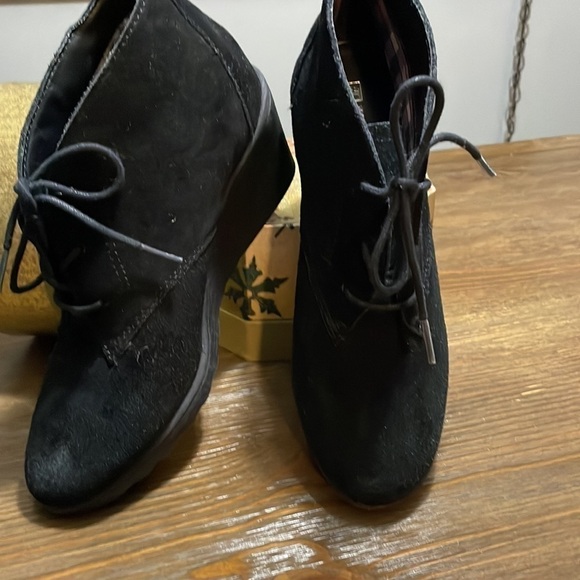 𝅺black boots size 8 1/2 - Picture 1 of 7
